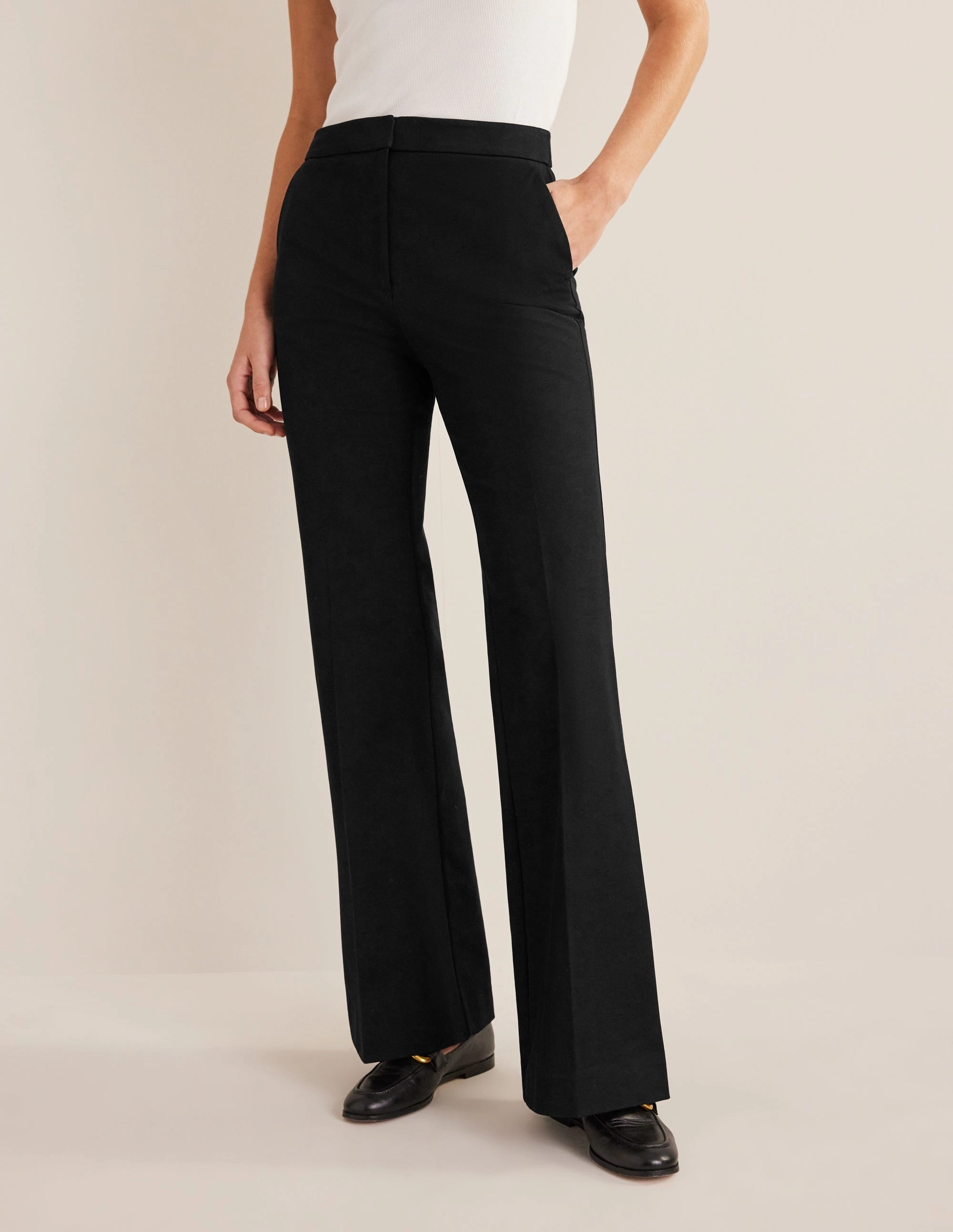 Bi-Stretch Flared Pants-Black