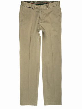 Contemporary Fit Chino Moss