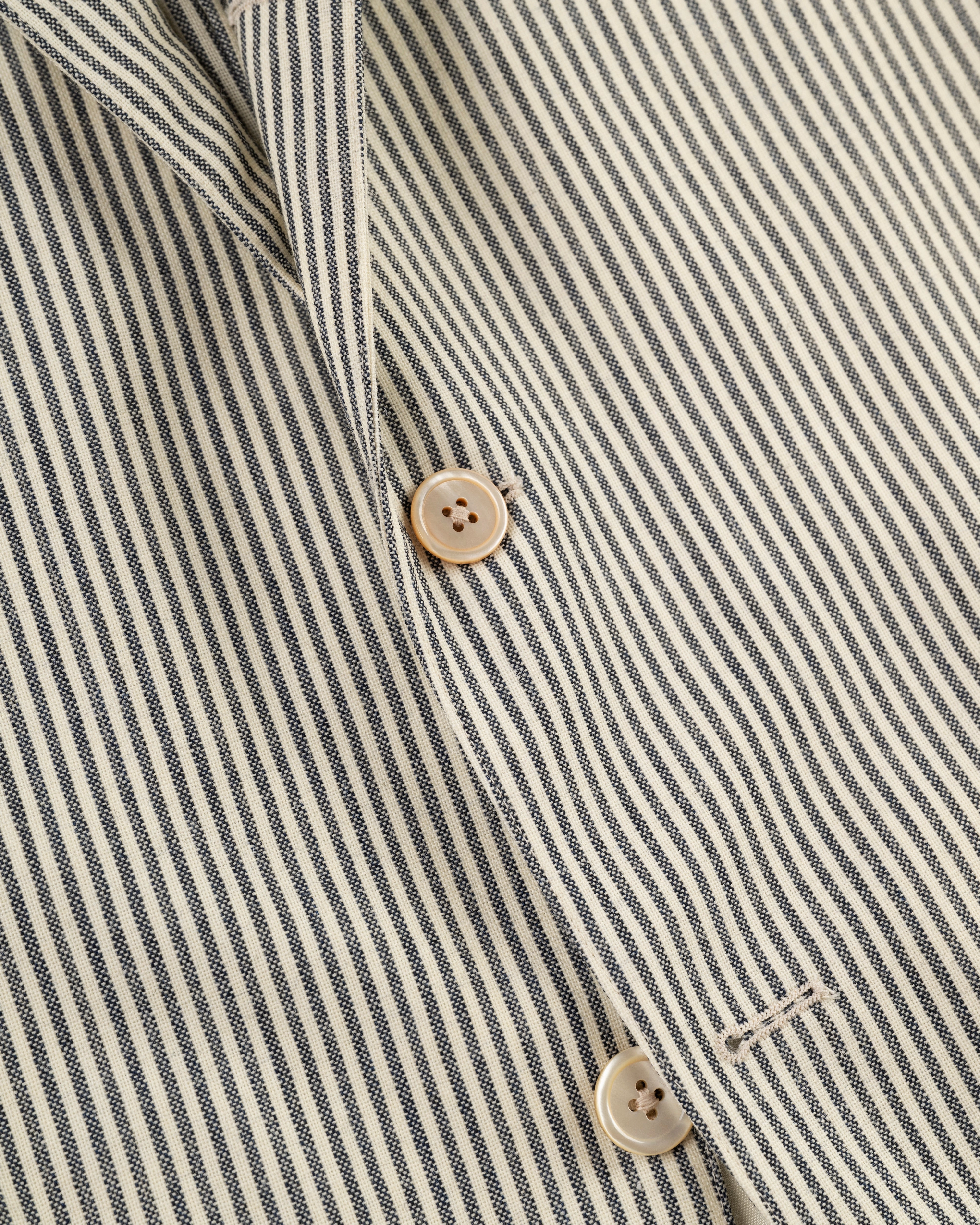 CREAM/GREY OXFORD STRIPE SPORT COAT