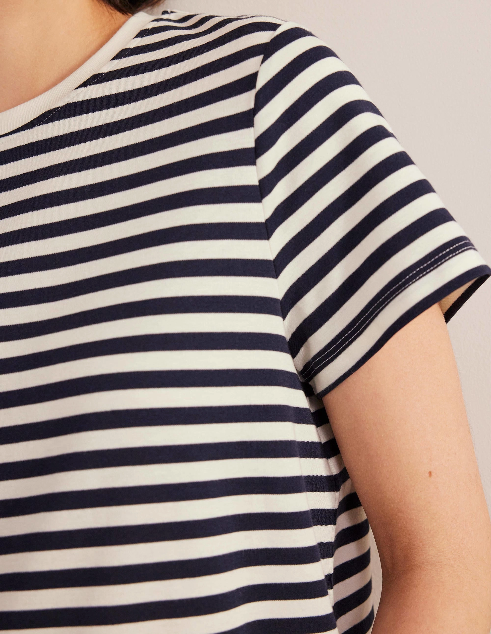 Cropped Cotton T-Shirt-Ivory / Navy Stripe