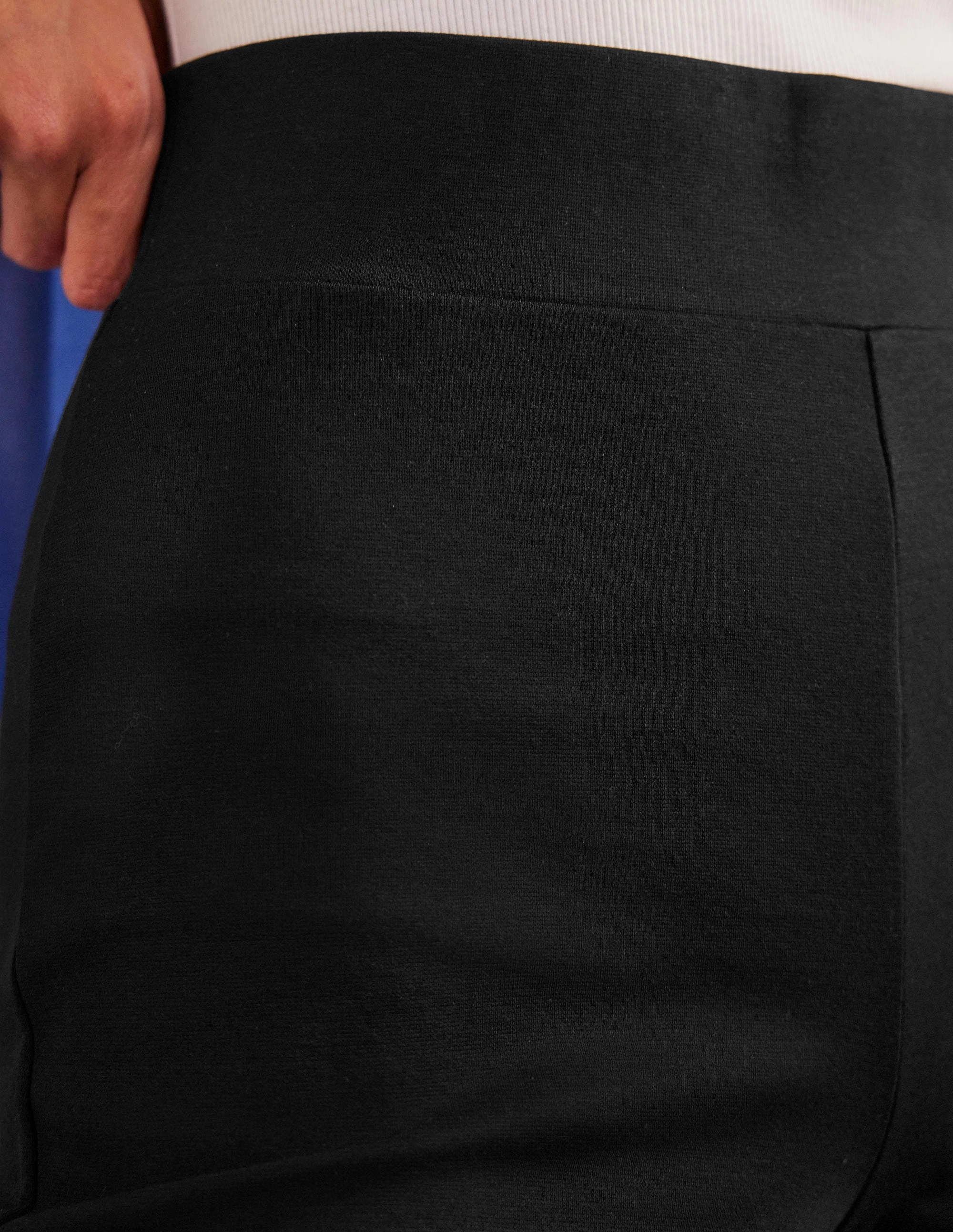 Cropped Jersey Pants-Black