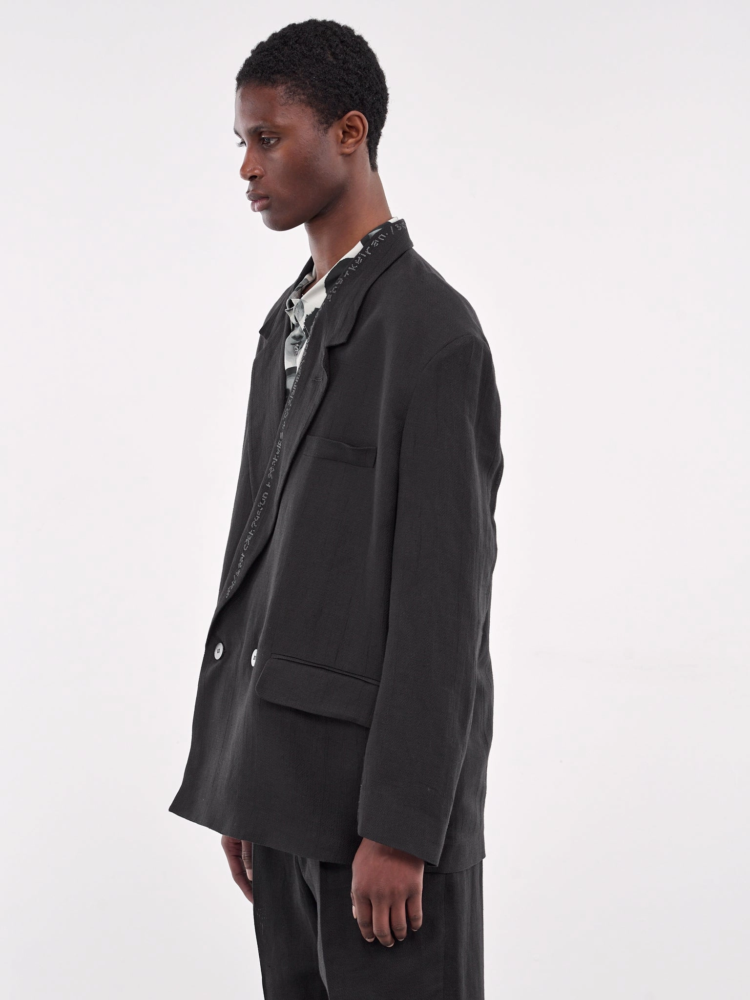 Double-Breasted Blazer (T78016910-LU10-BLACK)