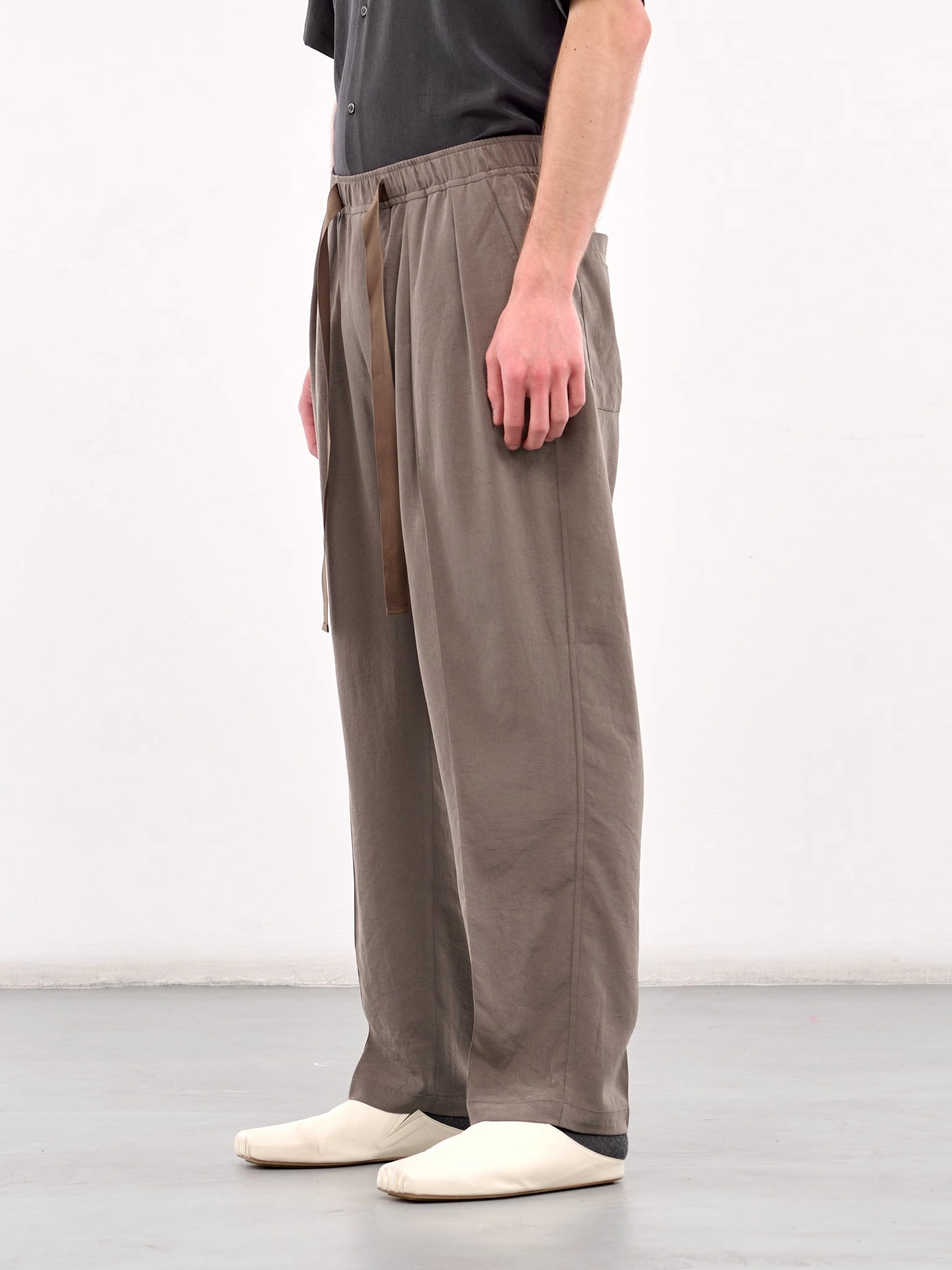 Elasticated Drawstring Trousers (RM251-026-TAUPE)