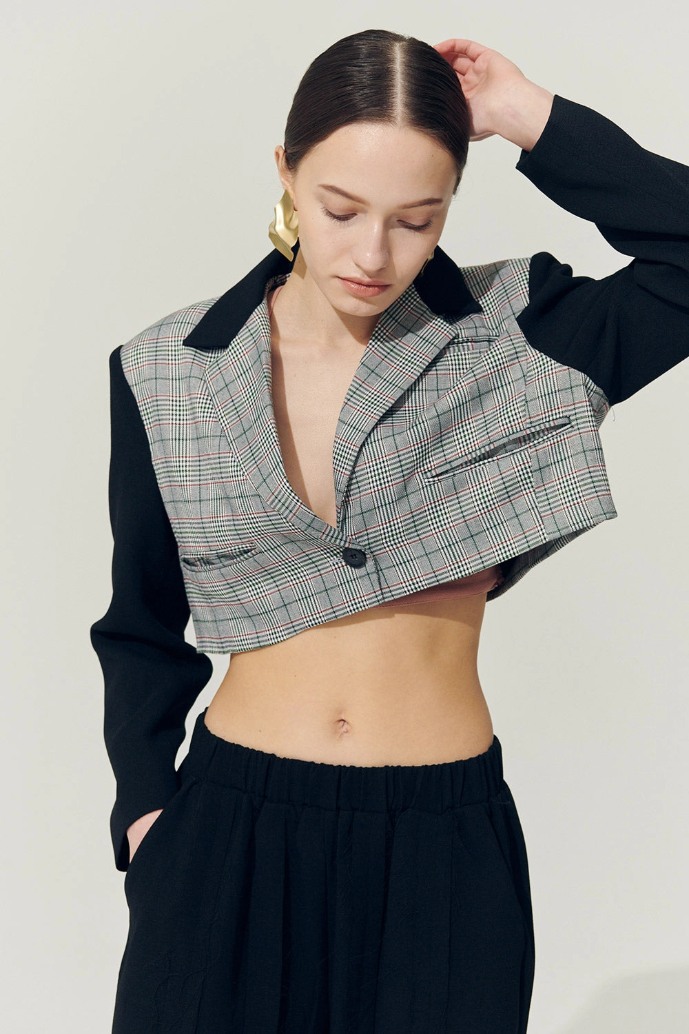 Re:born Daisy One Button Crop Blazer